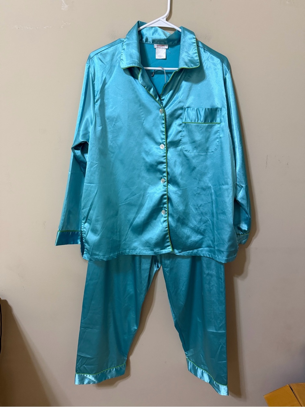 Dannyjams large Satin Button-Front Pajama Set Teal Classic cozy euc